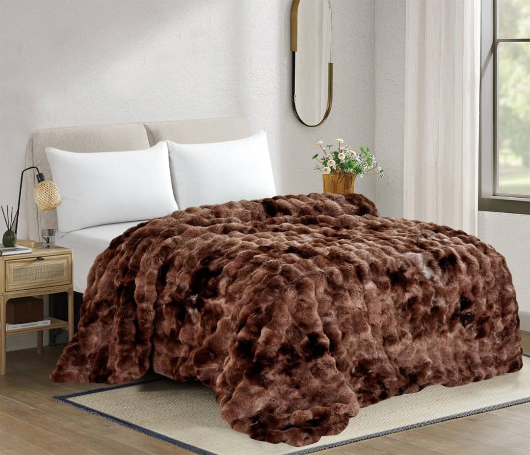 Cobija SúperSuave™ – Piel de Conejo Ovejera (210x190 cm) | OFERTA NAVIDEÑA